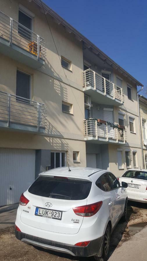Kristaly Apartman Szeged Luaran gambar