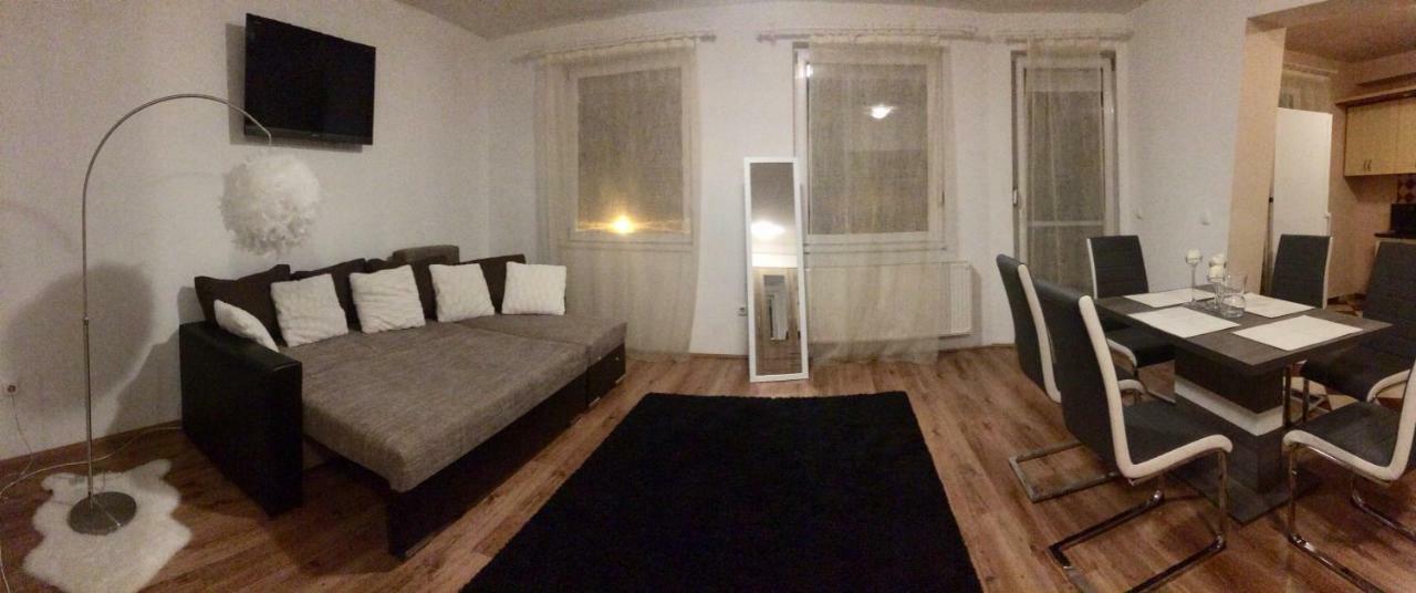 Kristaly Apartman Szeged Luaran gambar